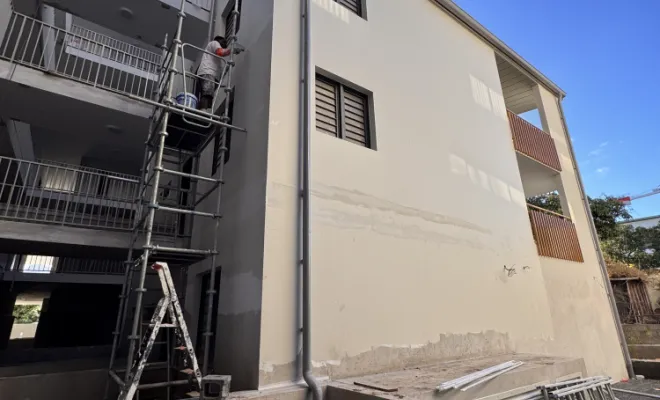 Opération Fanal , 97 logements sur la Possession